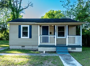 1205 Kinston St, New Bern, NC 28560