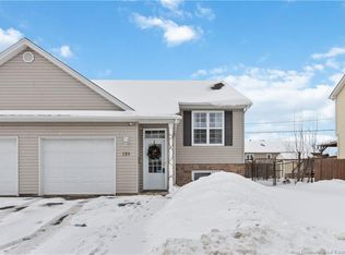 139 Mount Pleasant Rd, Moncton, NB E1G 5J4