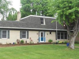 1620 Highland Dr, Hastings, MN 55033