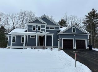 5 Meander Ln UNIT 2, Kennebunk, ME 04043