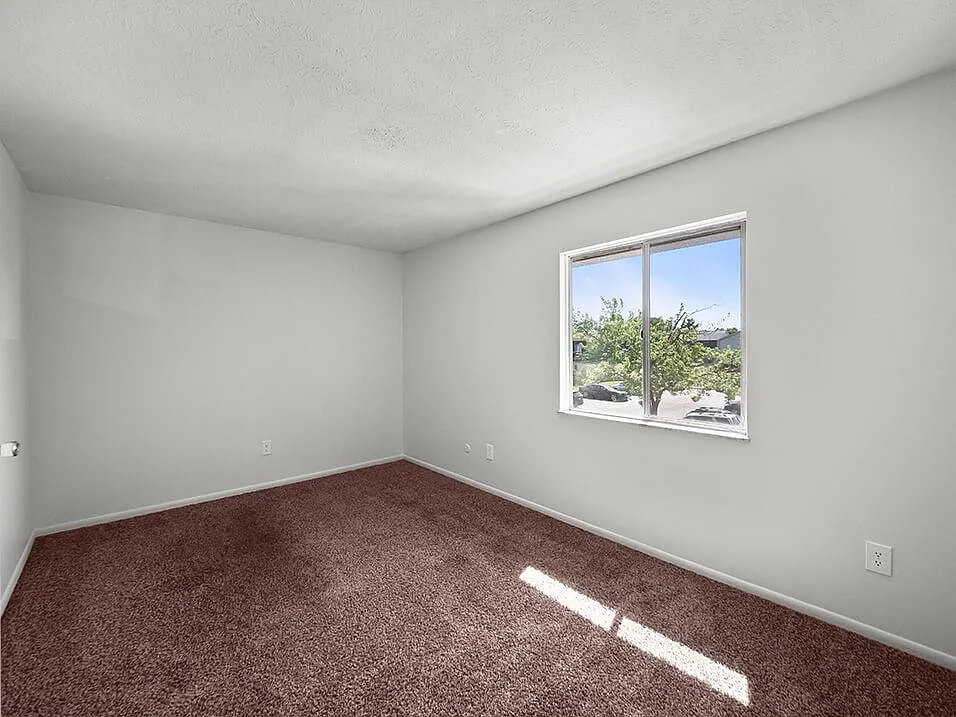 Central Square Apartments — Photo 3