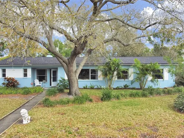 735 37th Ave NE, Saint Petersburg, FL 33704