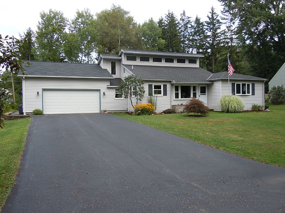 1st image of 21 Stoneman Ave