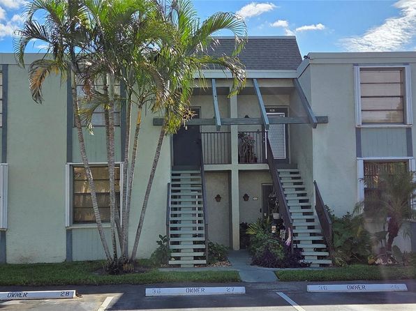 7350 NW 18th St APT 101