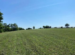 8234 Orangeburg Rd, Maysville, KY 41056