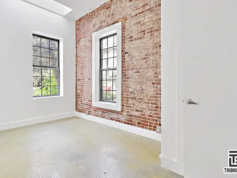 771 Lexington Ave #1L — Photo 7