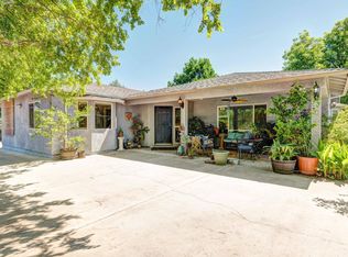 20722 Sunset Ln, Redding, CA 96002