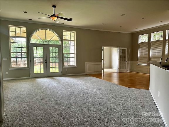 5th image of 3063 S Legacy Park Blvd