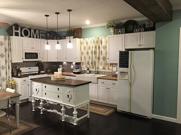 New 2015 & farmhouse sink