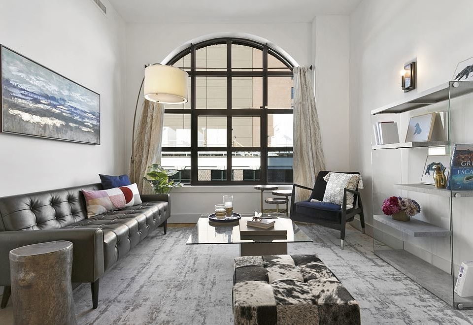 1st image of 4121 28th St APT 15D