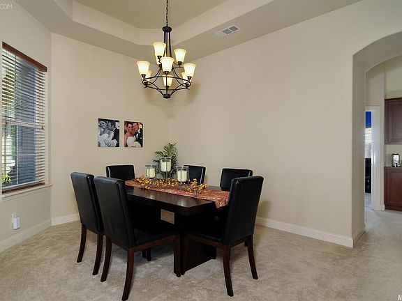 3rd image of 8555 Mandorla Cir