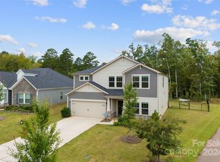 1047 Amberley Crossing Dr, Belmont, NC 28012