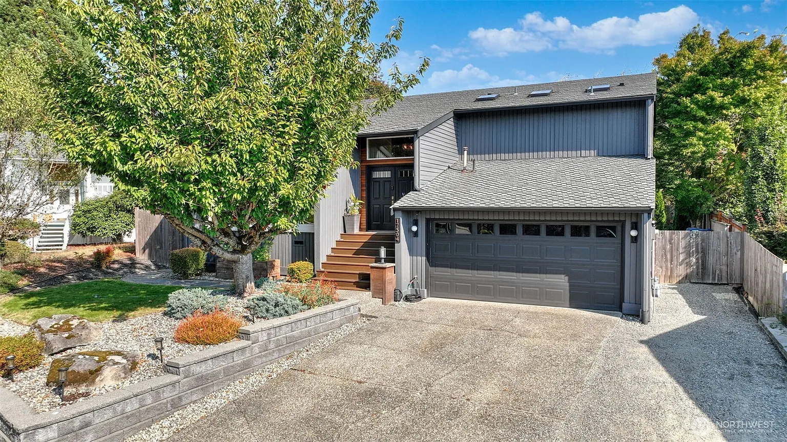 17504 160th Avenue SE photo 1