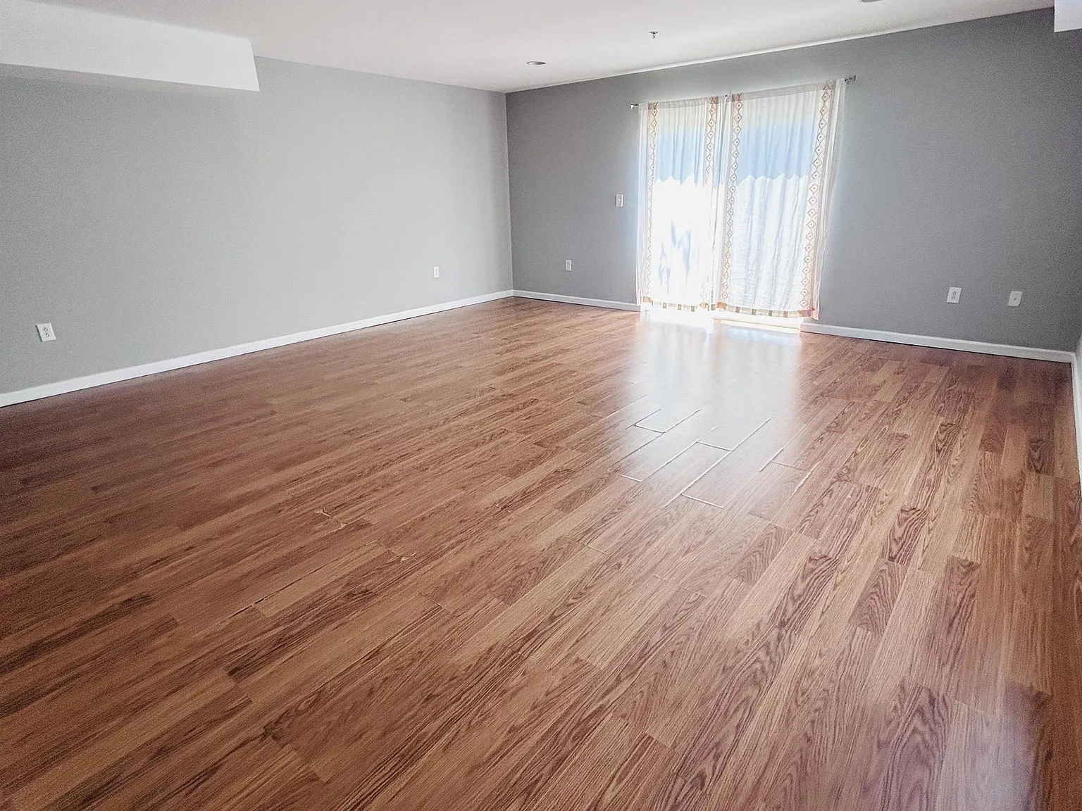 5038 Spruce Street - 4 — Photo 2
