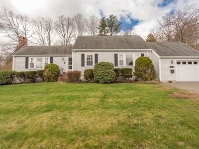 33 Gail St, Topsfield, MA, 01983