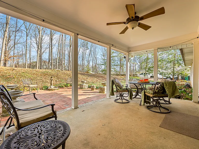 3384 Timber Lake Rd NW — Photo 26