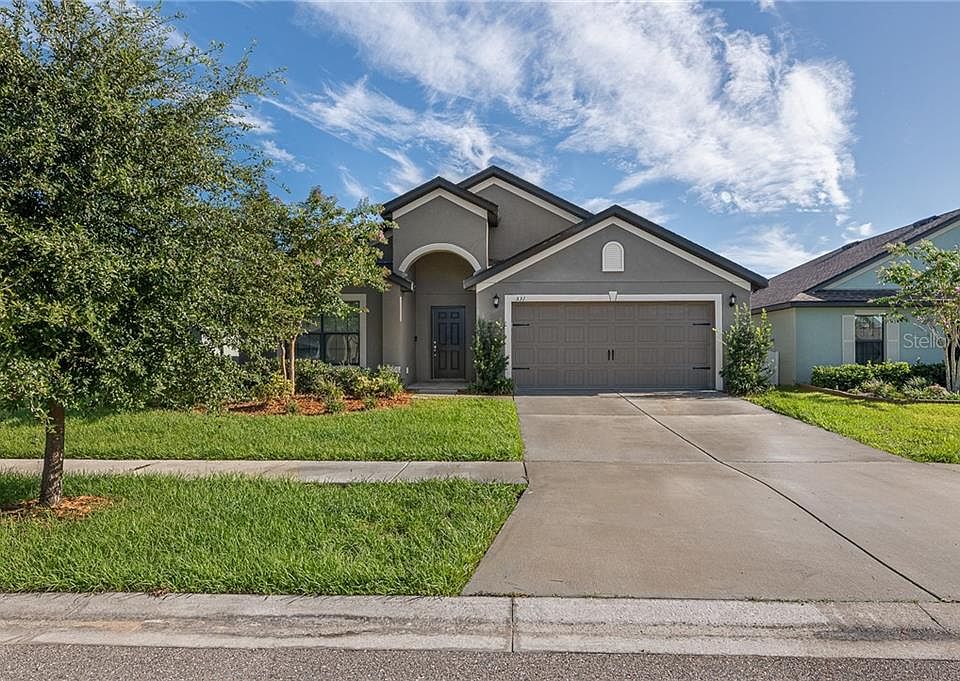 1st image of 531 Swallowtail Dr