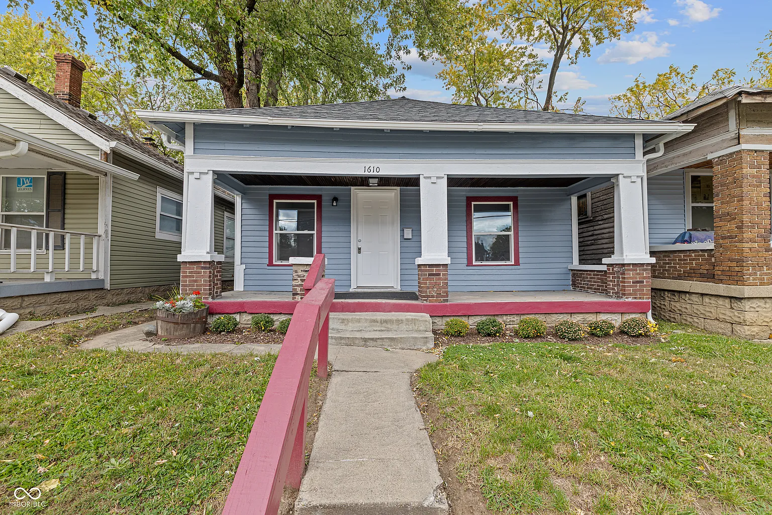 1610 E Palmer St photo 1