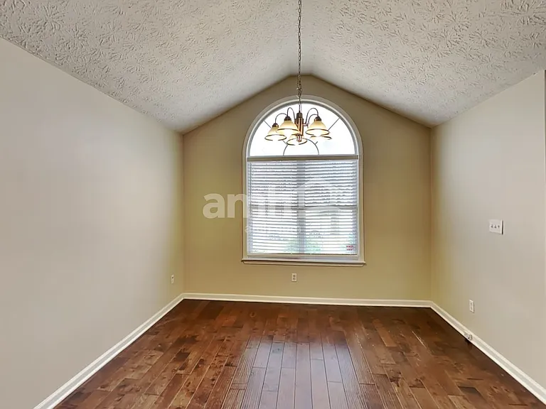 3840 Kirkwood Run NW — Photo 5