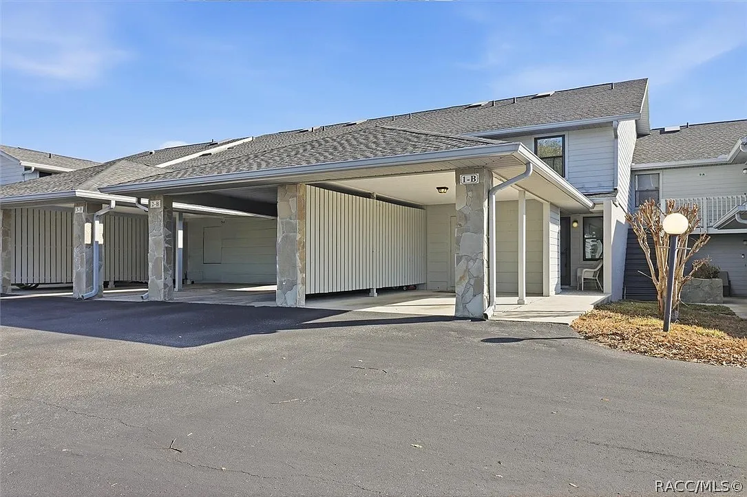 2 bed, 2.5 bath, 1320 sqft, $1,850 — Photo 1