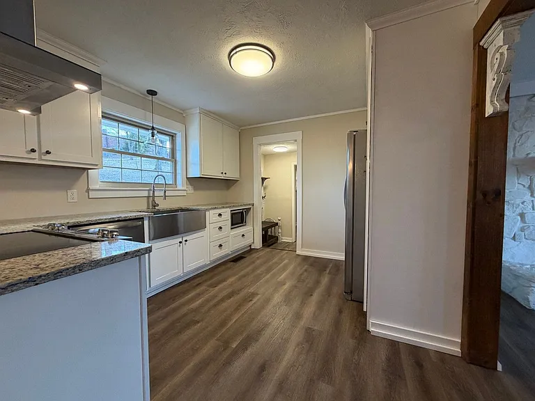 1046 Tennessee Hills Dr — Photo 13