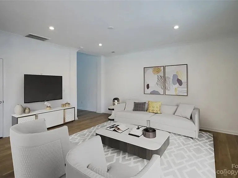 22047 Lani Dr — Photo 29