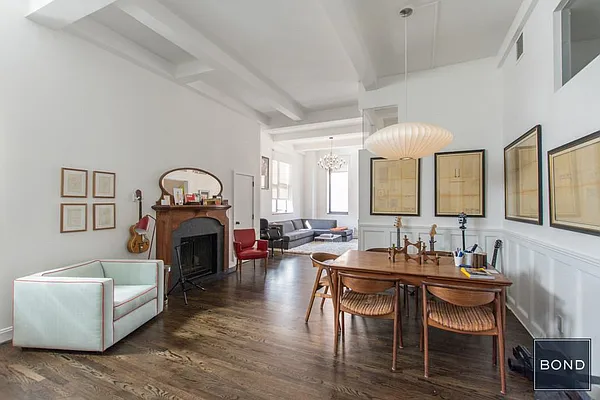 Rented by Bond New York | media 20