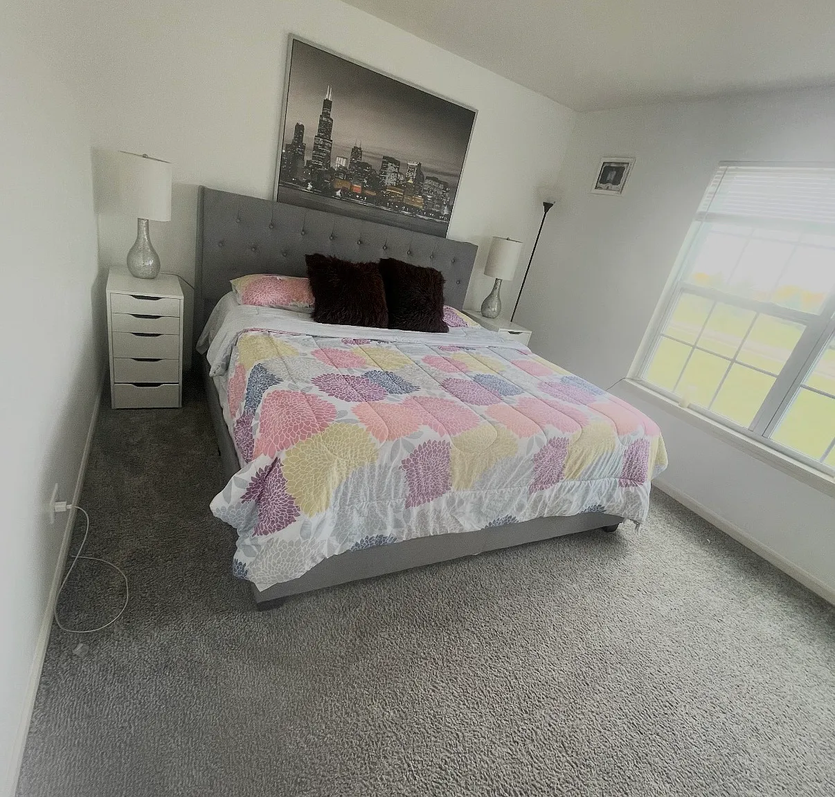 3 bed, 2.5 bath, 2200 sqft, $3,300 — Photo 4