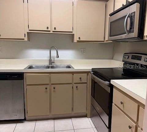 5th image of 7523 DOLONITA DRIVE #7523