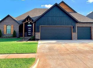 12100 SW 49th St, Mustang, OK 73064