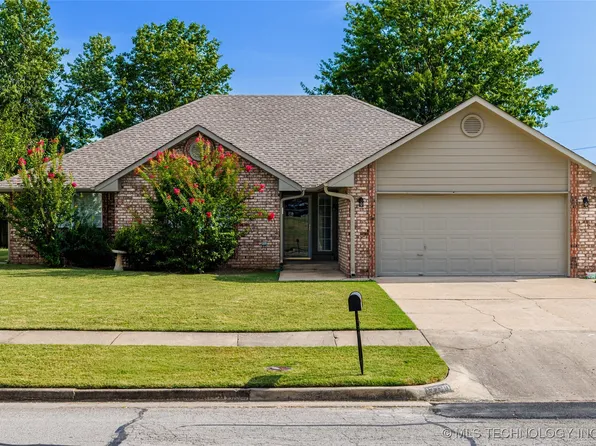 12700 E 82nd St N, Owasso, OK 74055
