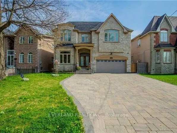 369 Hollywood Ave, Toronto, ON M2N 3L3