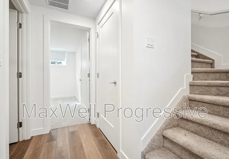 9017 93rd St NW #9005 — Photo 7