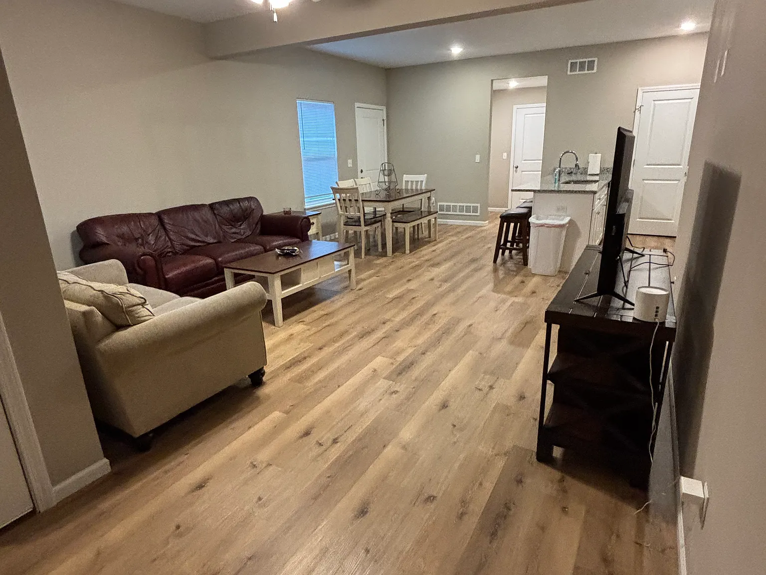 305 Sanford Ave — Photo 2