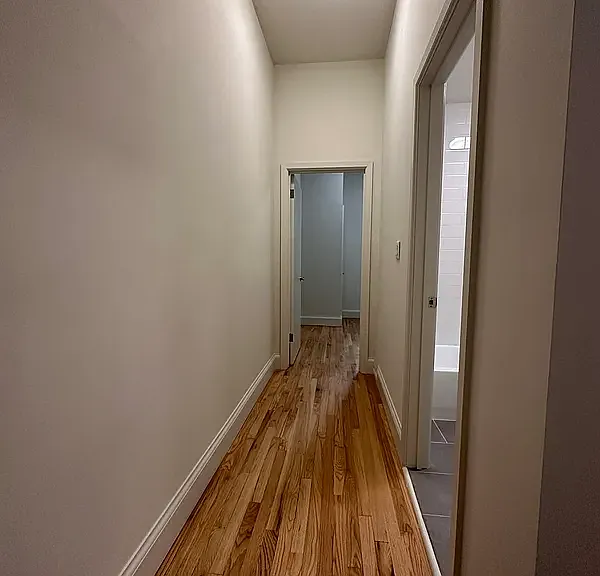 313 W 54th St #1RE — Photo 11