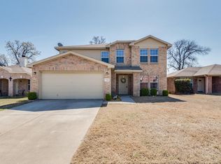 7944 Hidden Brook Dr, Fort worth, TX 76120