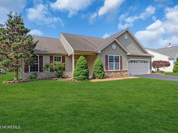 4 Aaron Court, Manchester, NJ 08759