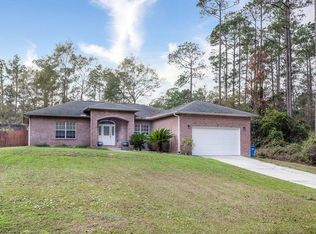 203 Golf Course Dr, Crestview, FL 32539