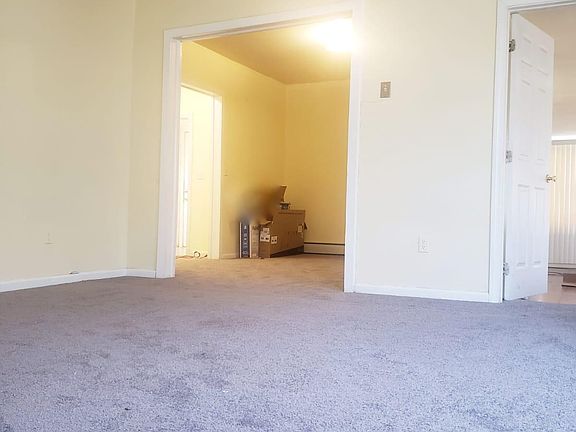 2nd image of 1539 Fairfield Ave #1