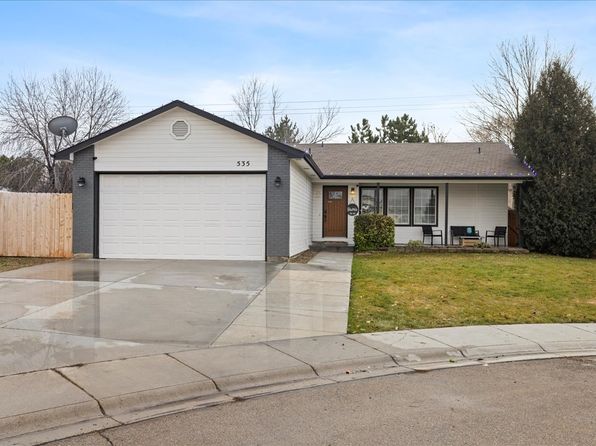 535 Seasons Ct