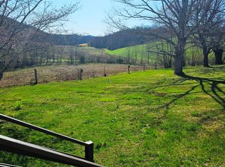 776 Shady Grove Rd, Murphy, NC 28906