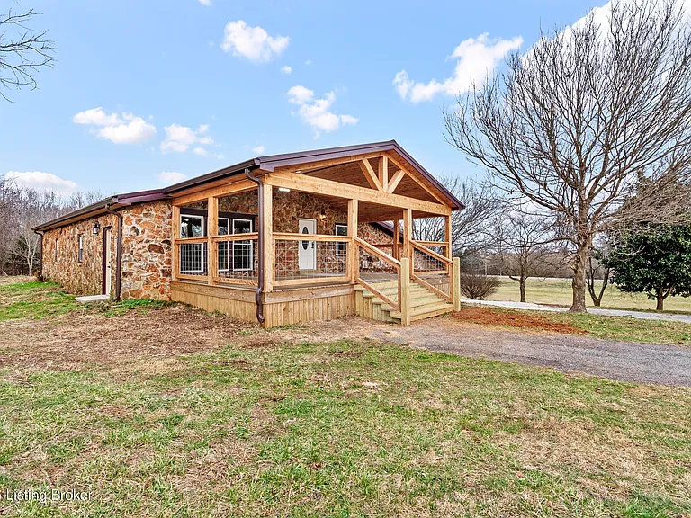 58 Riverside Ln — Photo 46