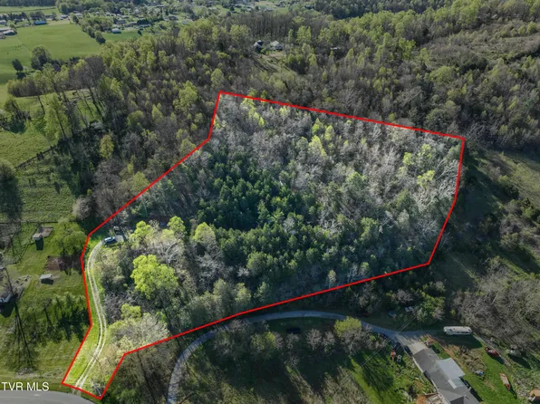 2058 Siam Rd, Elizabethton, TN 37643