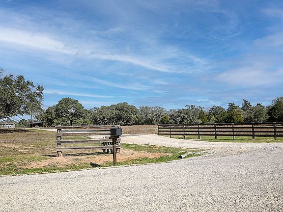 4th image of 458 L Hrabovsky Rd