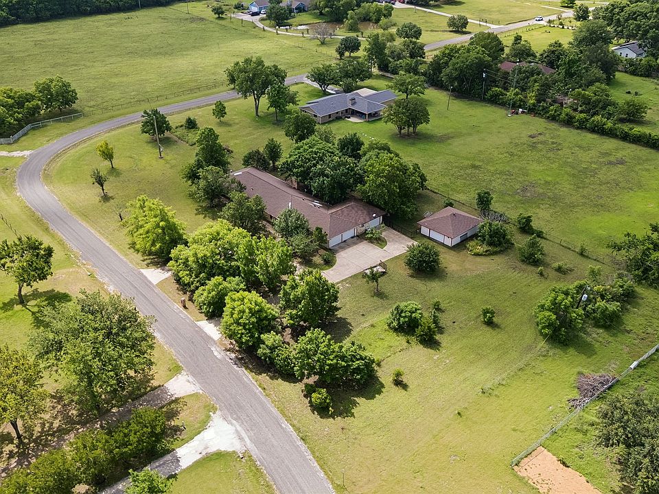 1st image of 5291 Pecan Place Dr