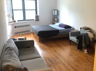 150 S Middle Neck Rd APT 2K, Great Neck, NY 11021