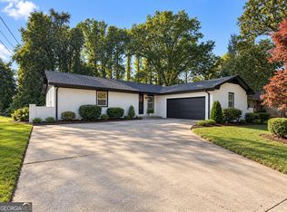 2071 Twin Falls Rd, Decatur, GA 30032