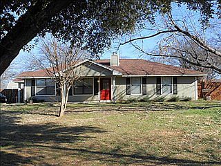 1st image of 1469 Woodlawn Ct