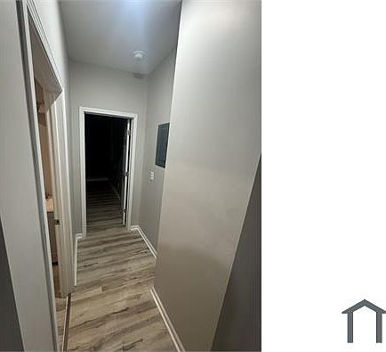 2nd image of 412 W 7th St #2