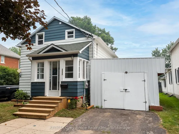 1693 8th Ave E, Owen Sound, ON N4K 3B8